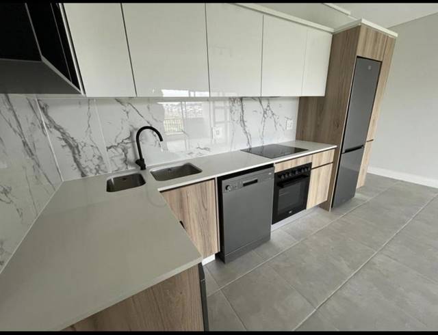 1 BEDROOM APARTMENT FOR SALE IN WATERFALL